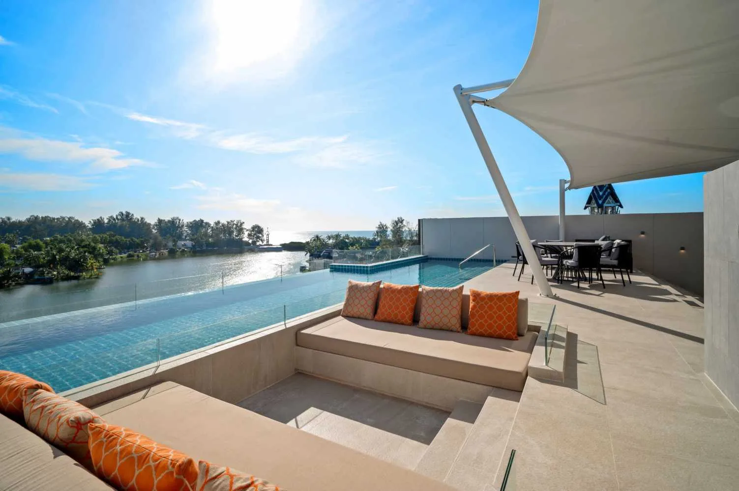 Property image - full photo 1
