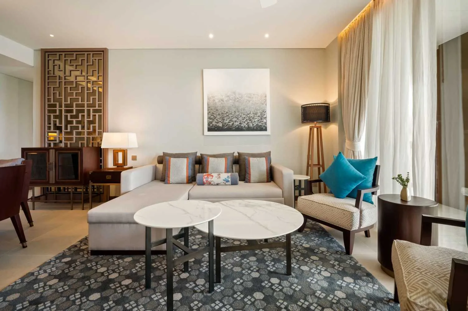 Property image - full photo 4