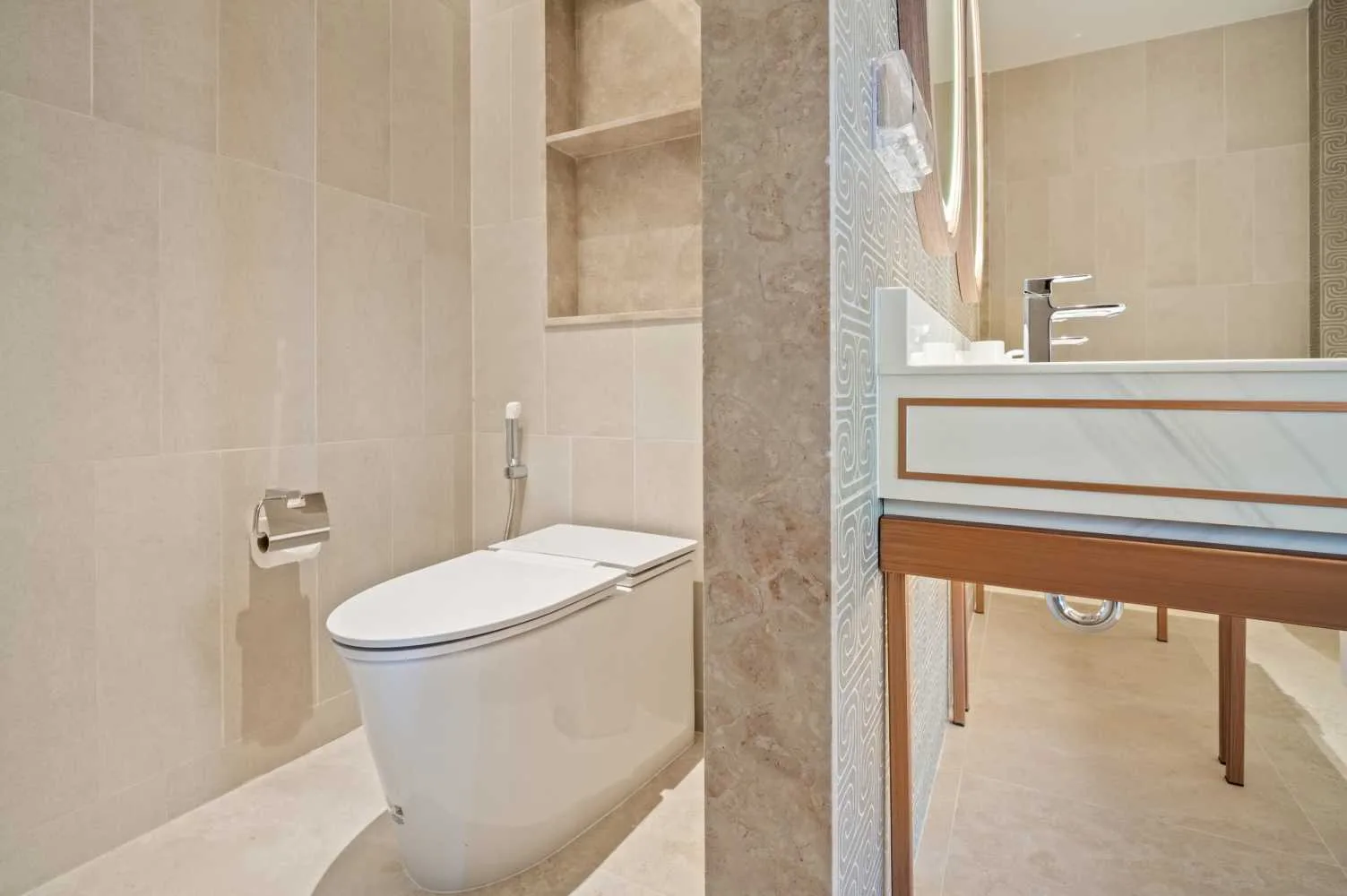 Property image - full photo 17