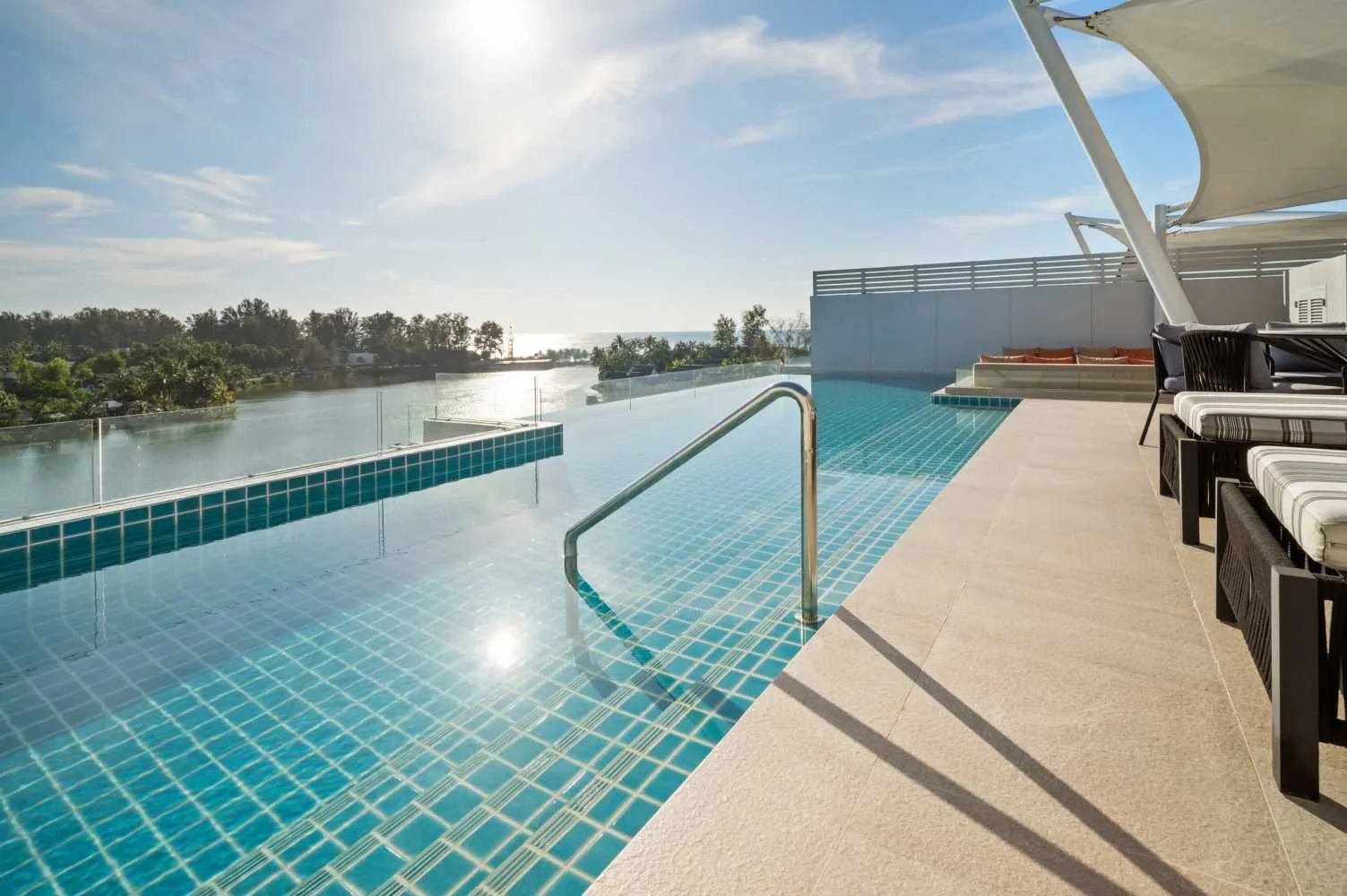 Property image - full photo 4