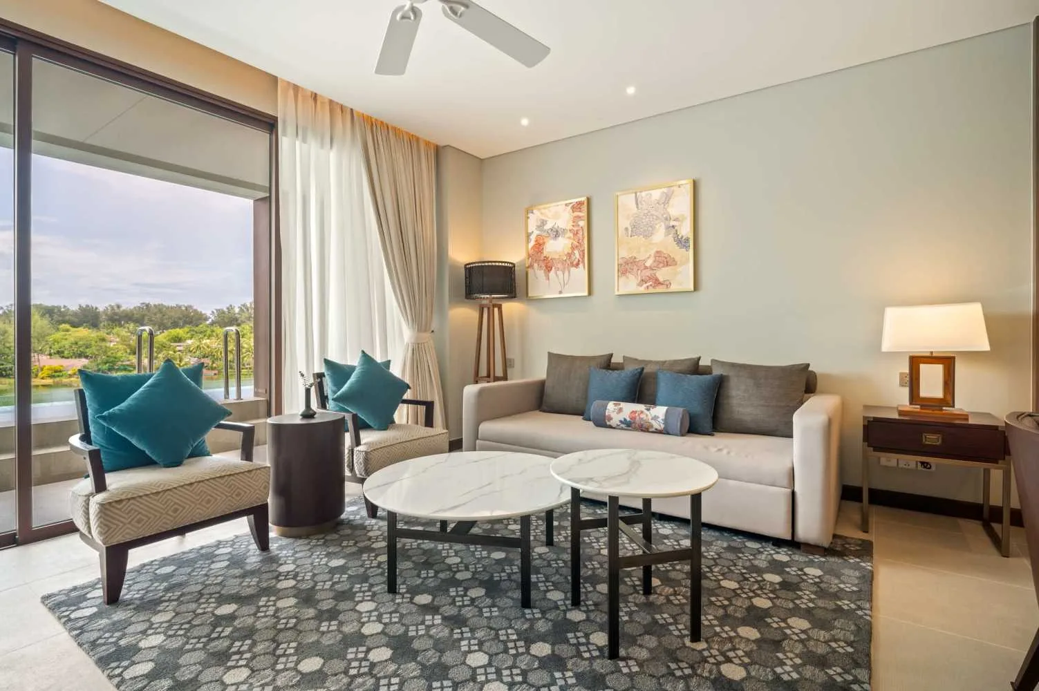 Property image - full photo 4
