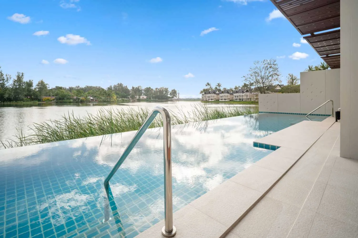 Property image - full photo 27