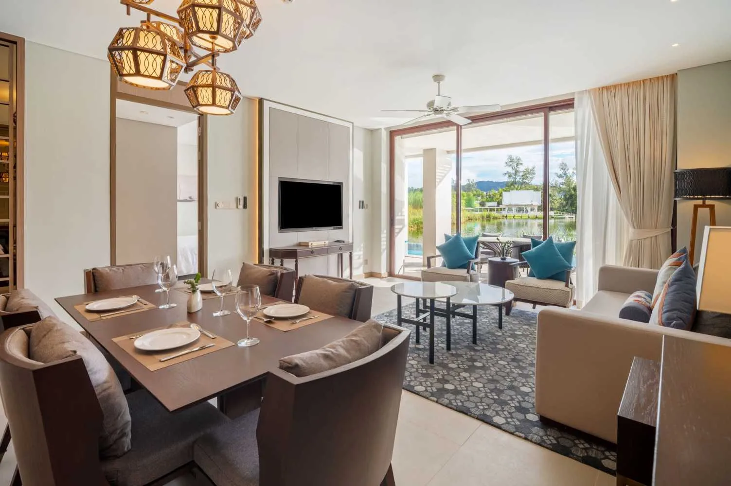 Property image - full photo 3