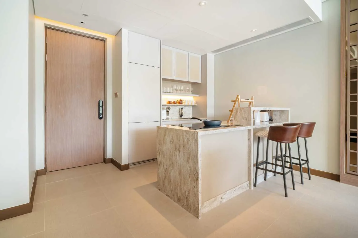 Property image - full photo 5