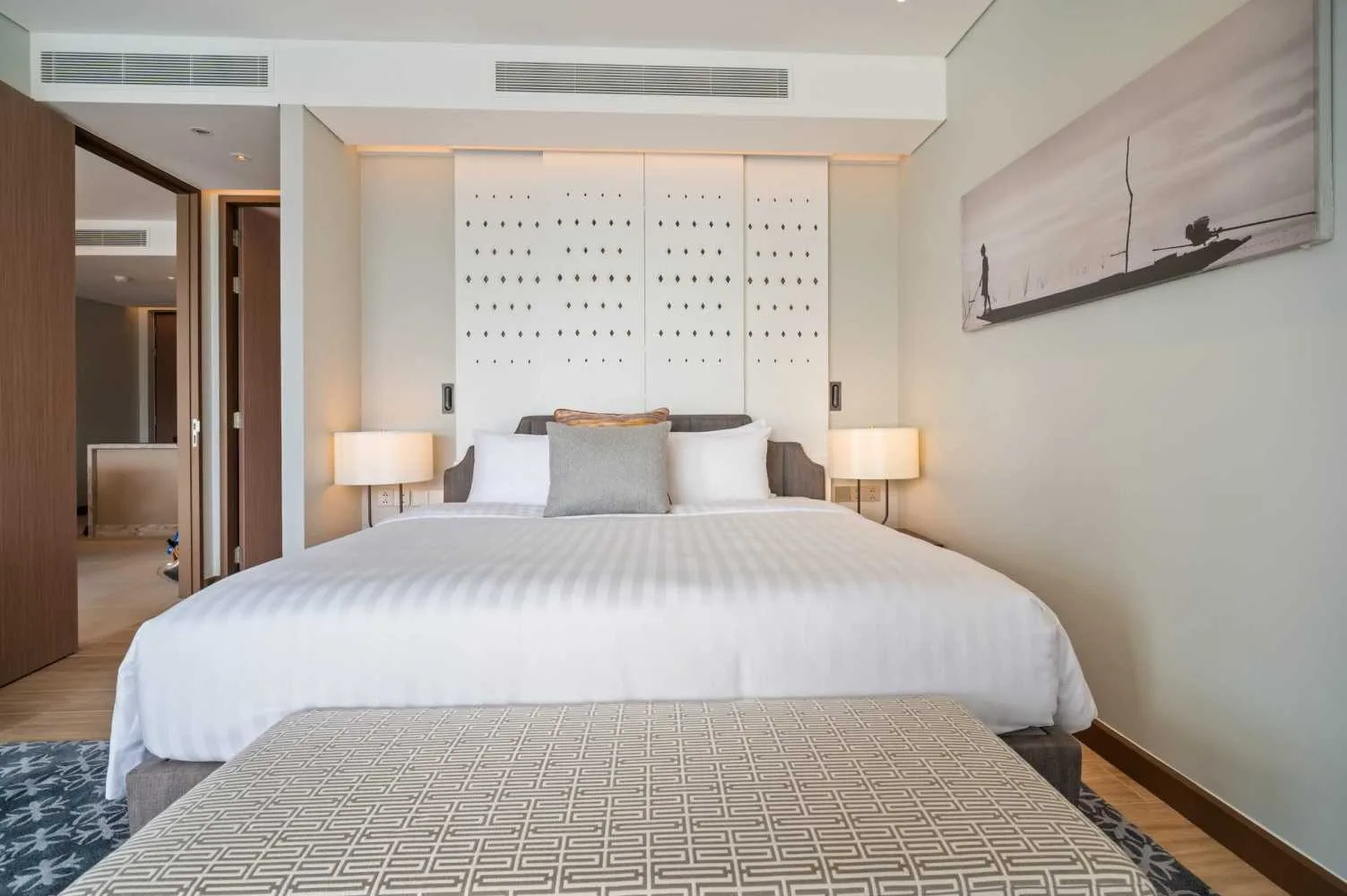 Property image - full photo 11