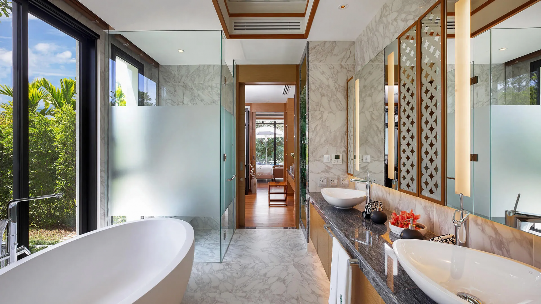 Property image - full photo 8