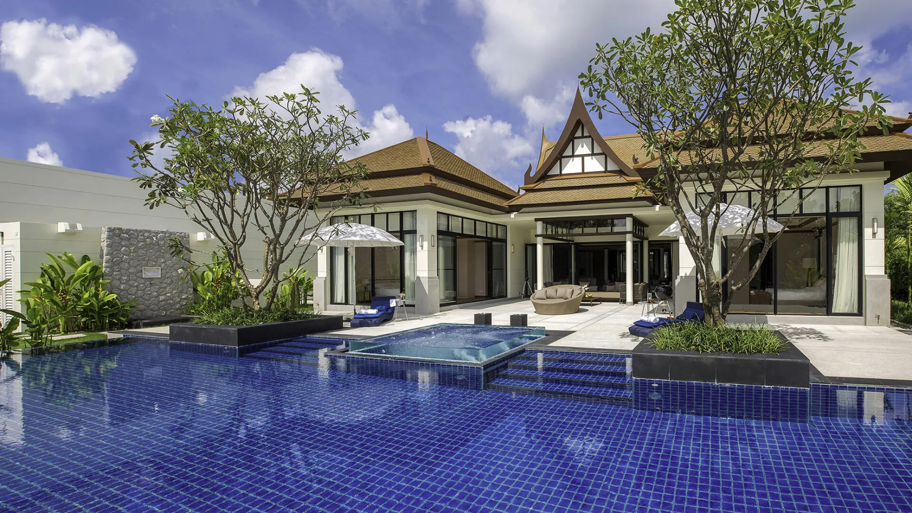 Property image - full photo 3