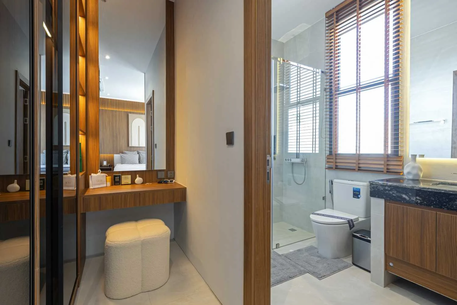 Property image - full photo 27