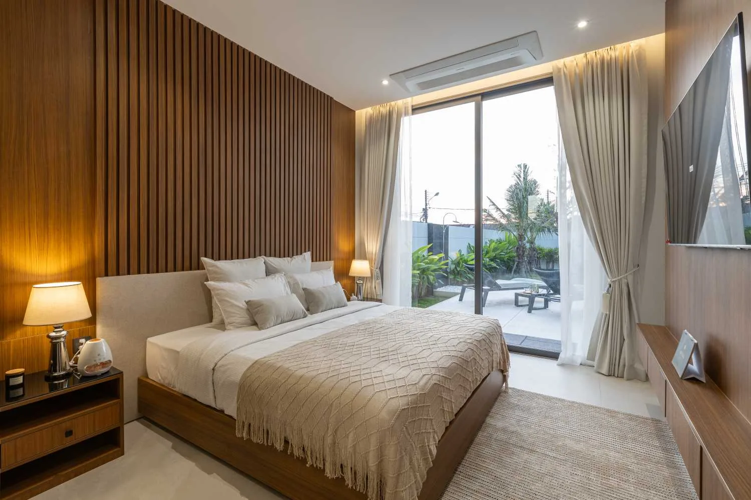 Property image - full photo 35