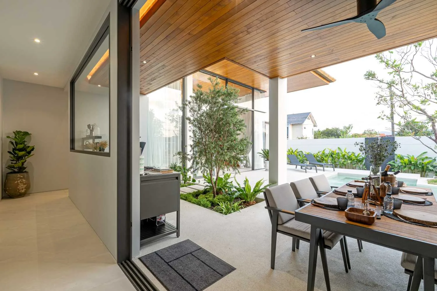 Property image - full photo 23