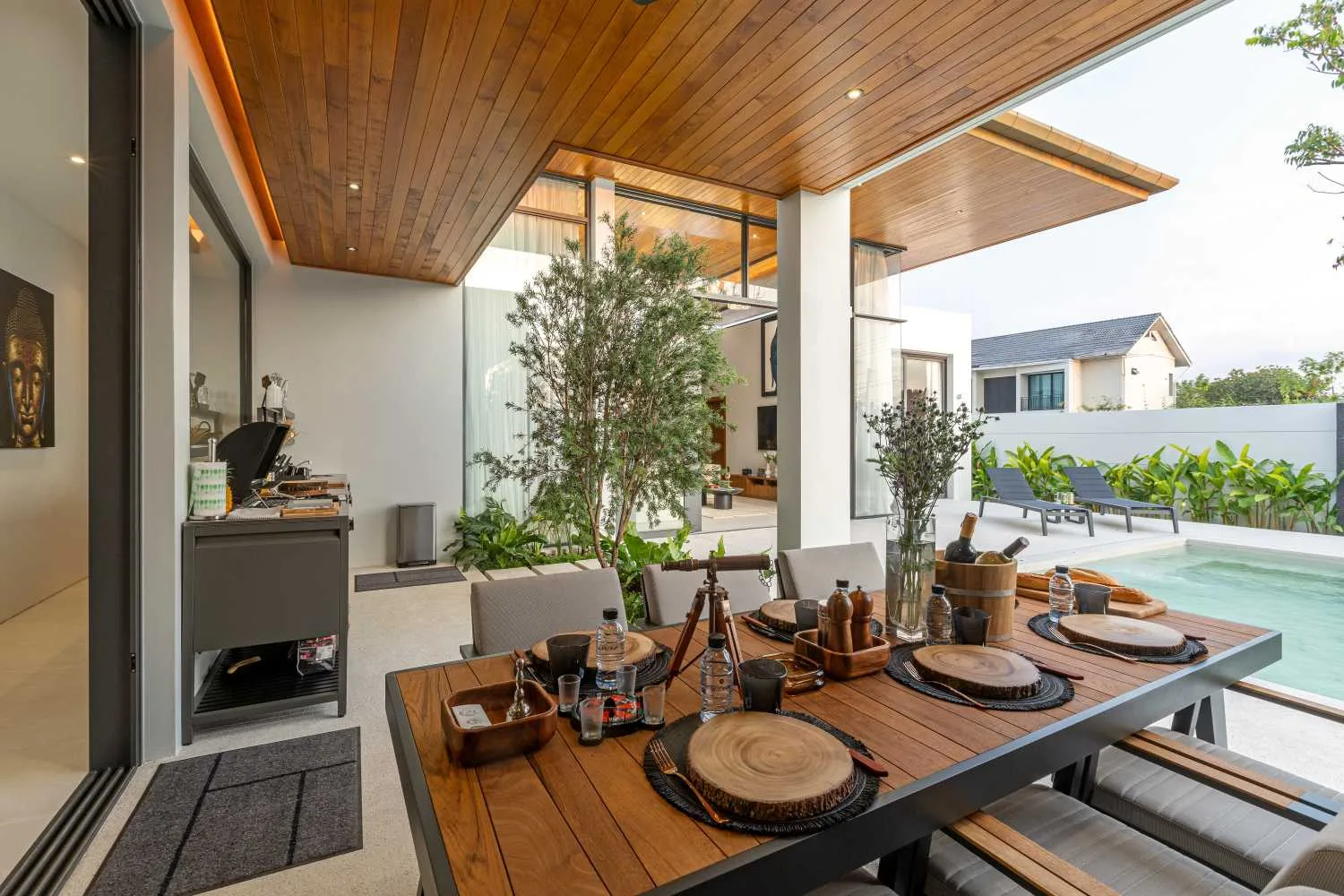 Property image - full photo 6