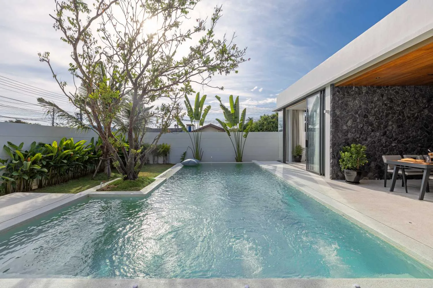 Property image - full photo 47