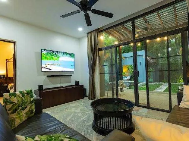 Property image - full photo 30