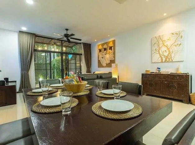 Property image - full photo 8
