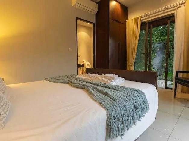Property image - full photo 19