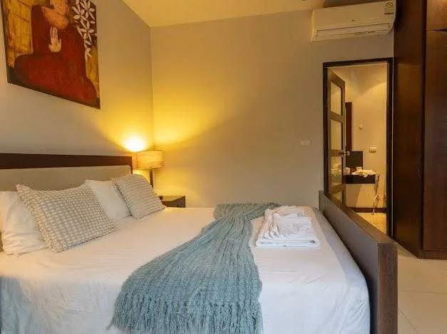 Property image - full photo 18