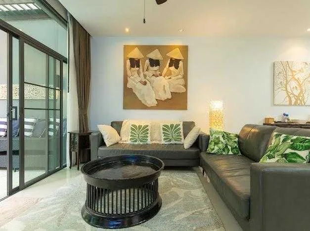Property image - full photo 4