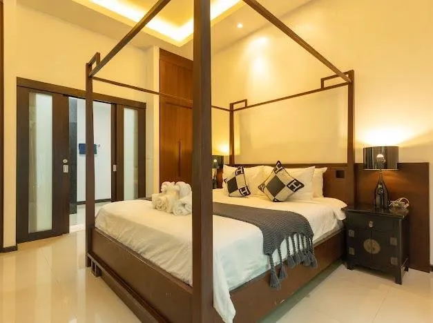 Property image - full photo 13