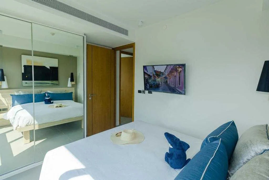 Property image - full photo 8