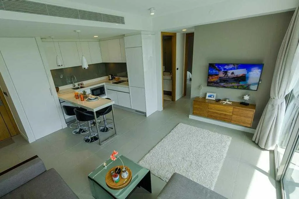 Property image - full photo 6