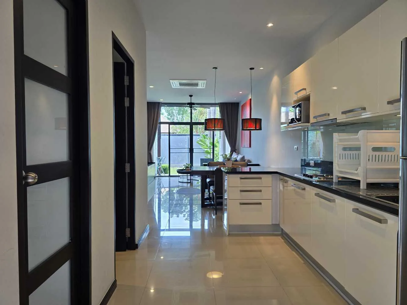 Property image - full photo 10