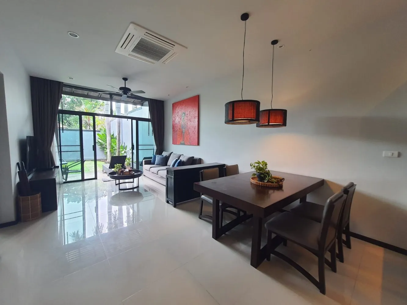 Property image - full photo 5