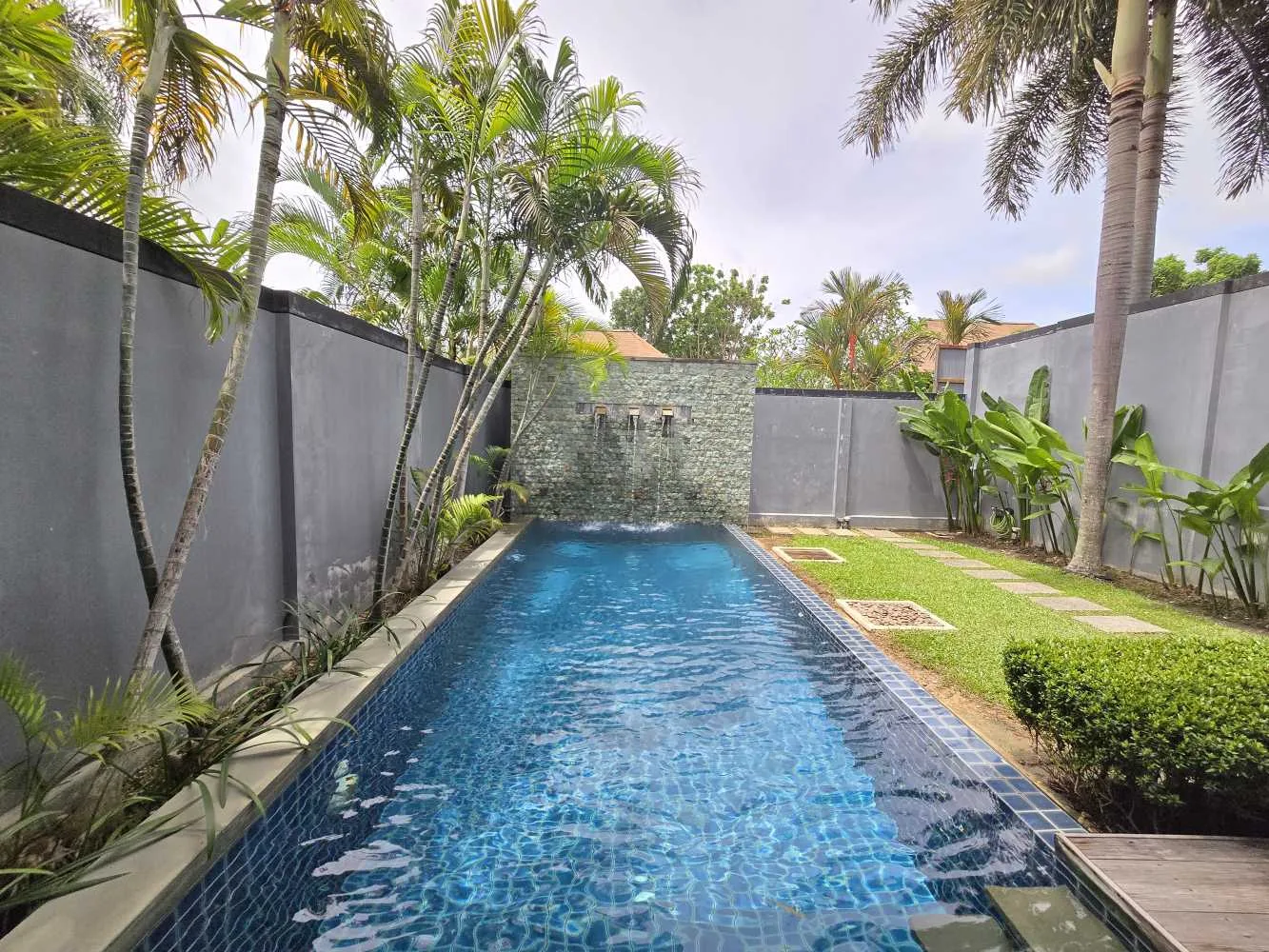 Property image - full photo 25