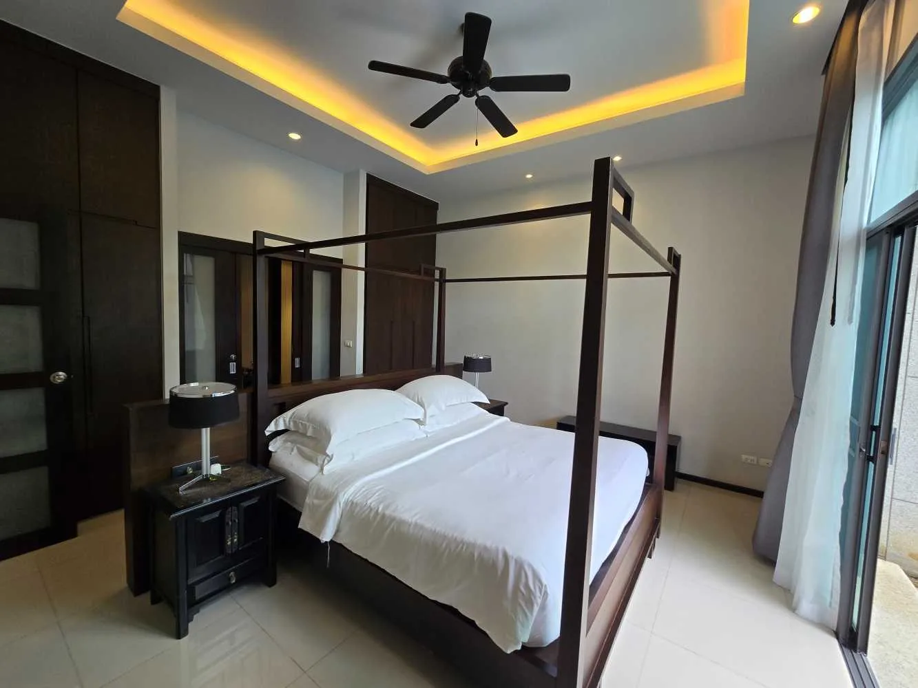 Property image - full photo 14