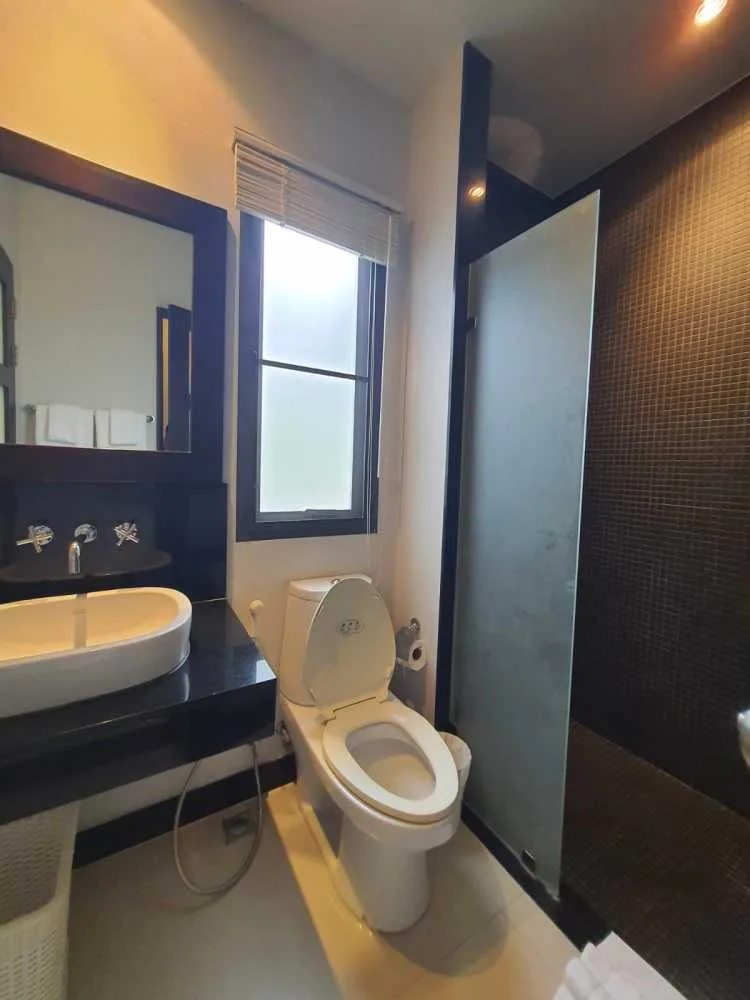 Property image - full photo 22