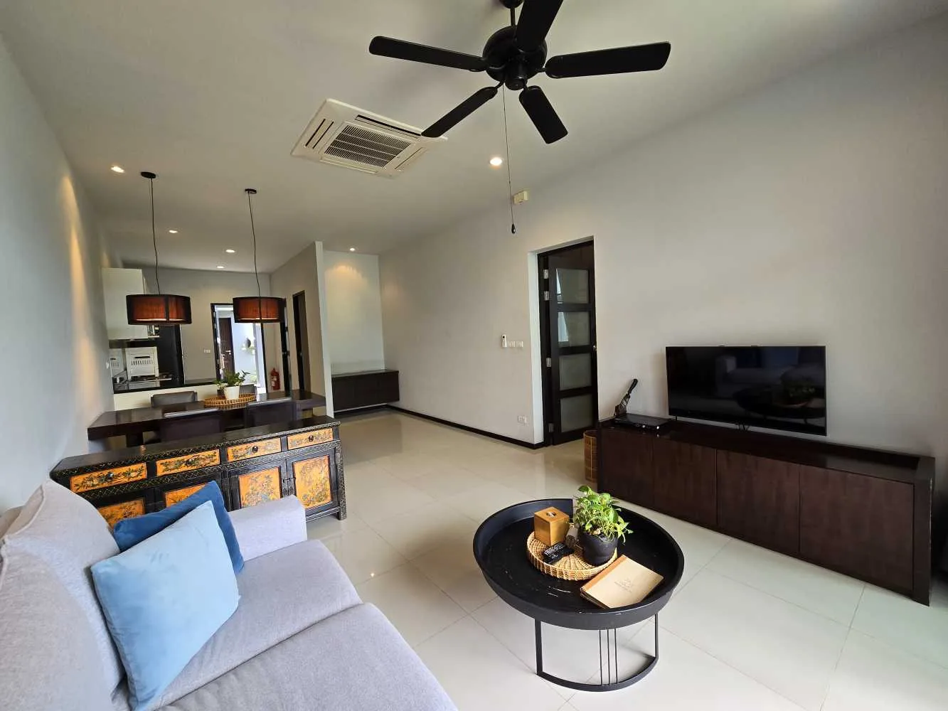 Property image - full photo 13