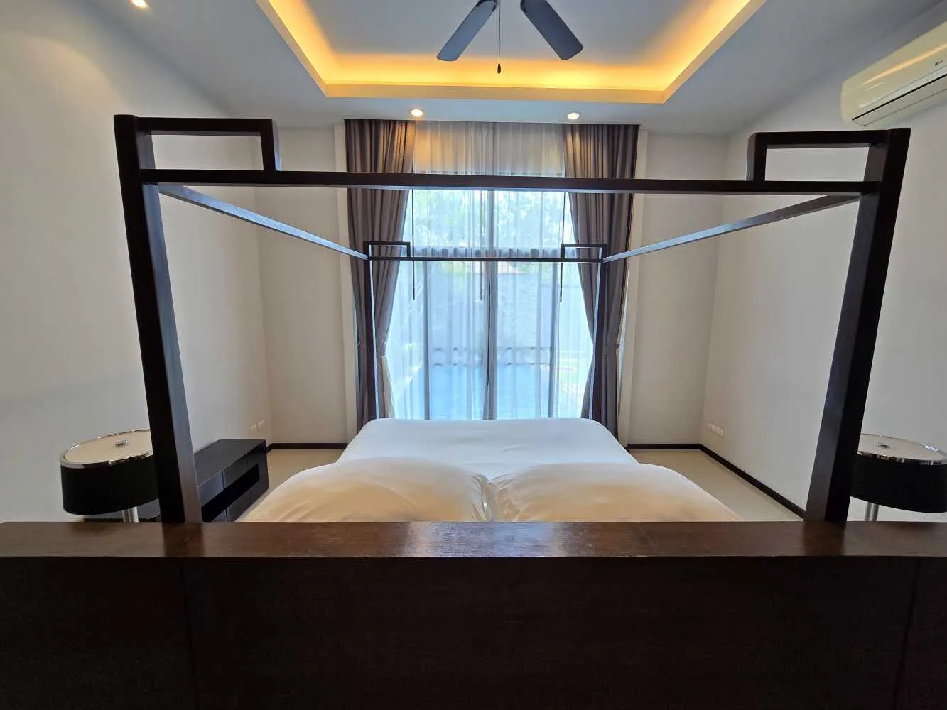 Property image - full photo 17