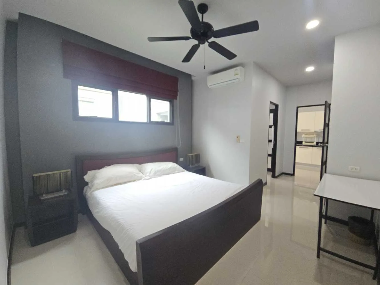 Property image - full photo 8