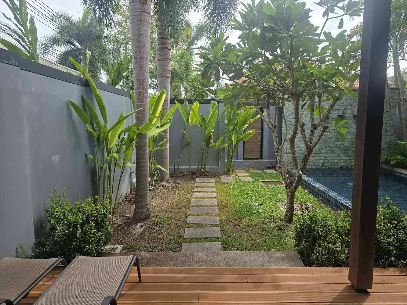 Property image - full photo 11