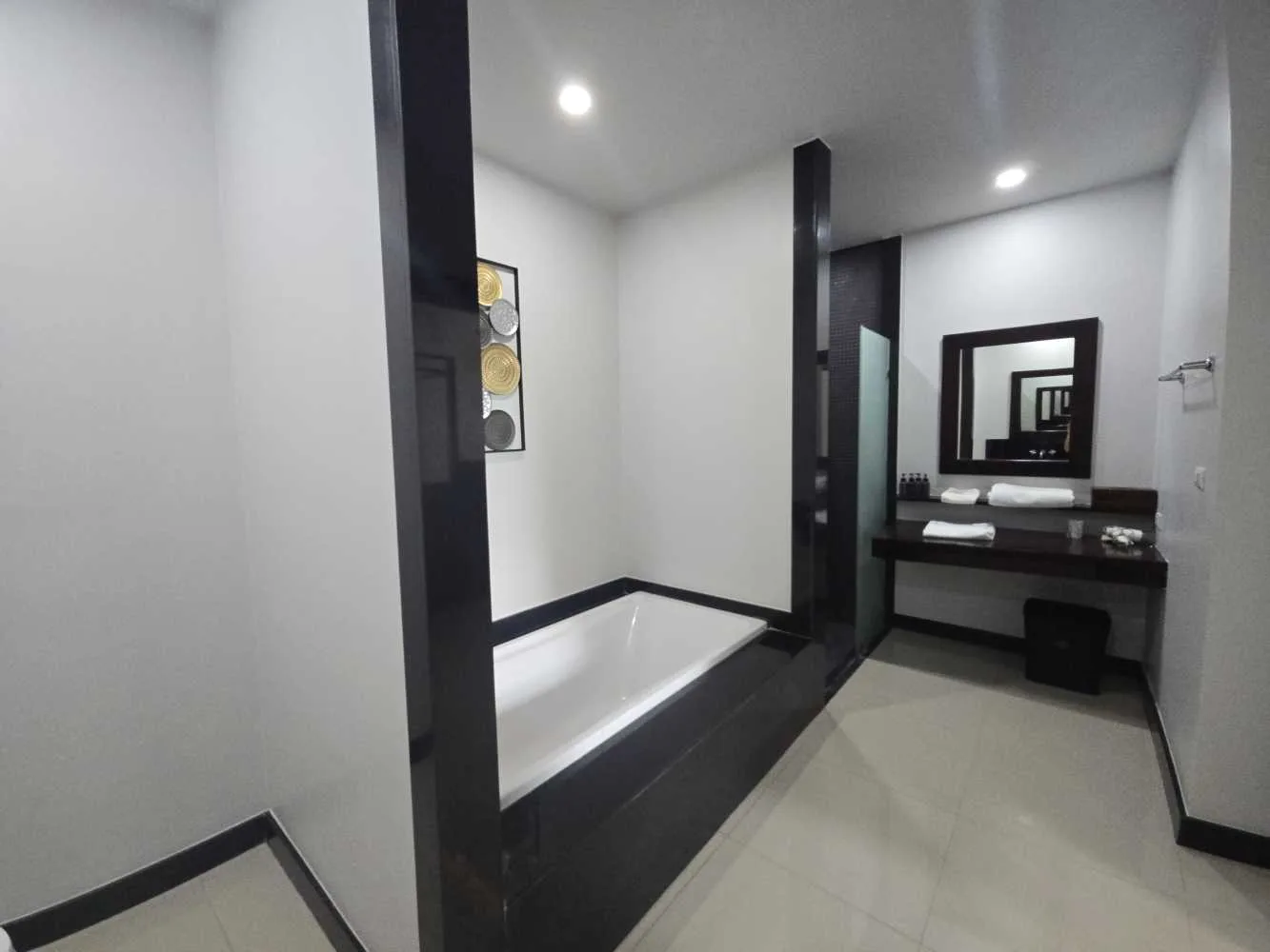 Property image - full photo 7