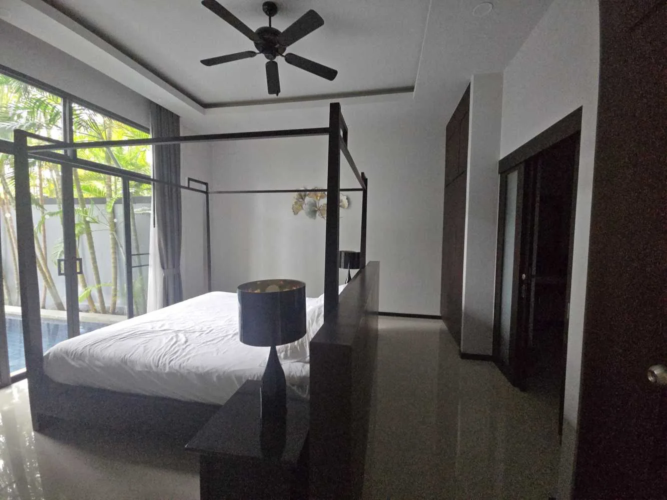 Property image - full photo 5