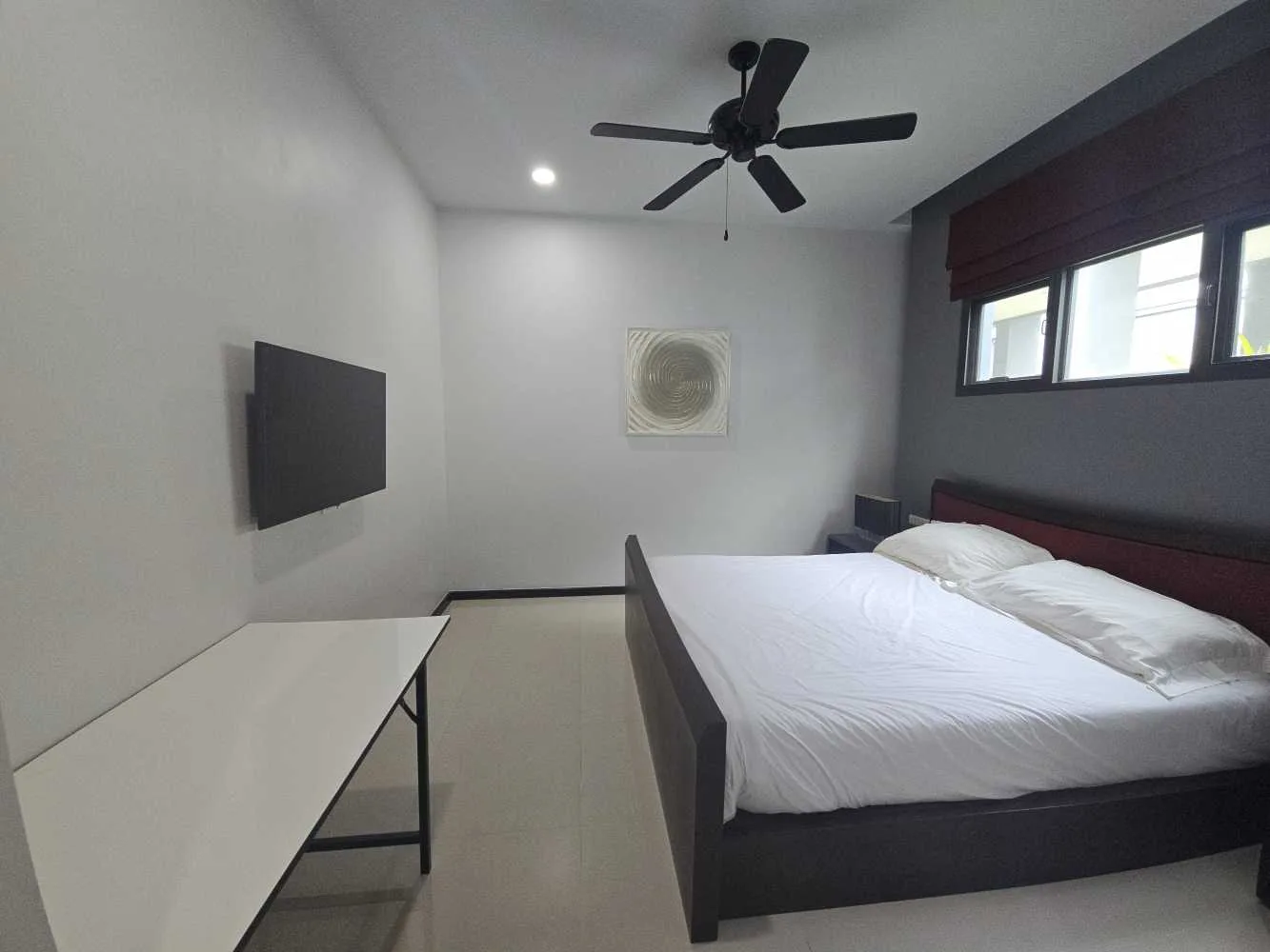 Property image - full photo 9