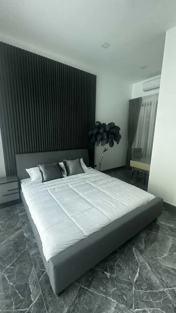 Property image - full photo 11
