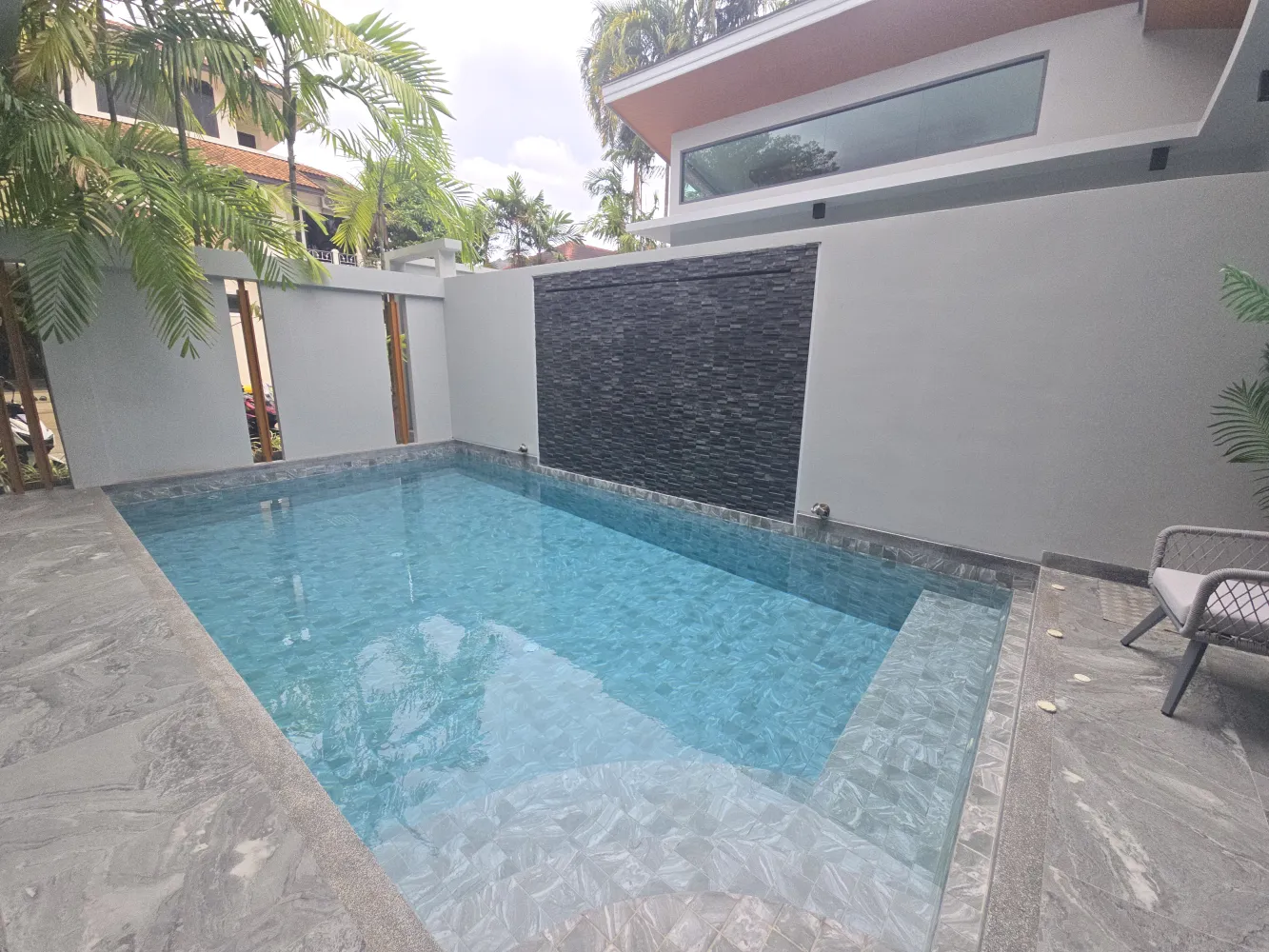 Property image - full photo 35