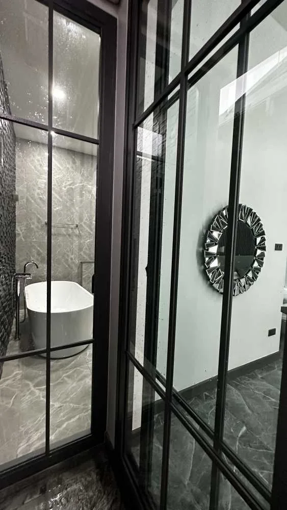 Property image - full photo 30