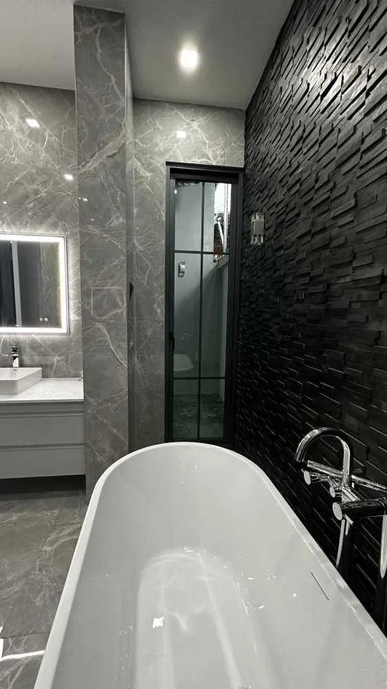 Property image - full photo 16