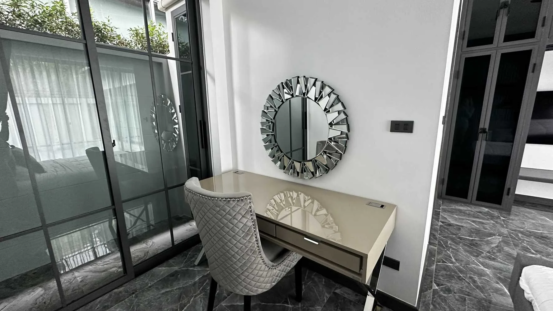 Property image - full photo 25