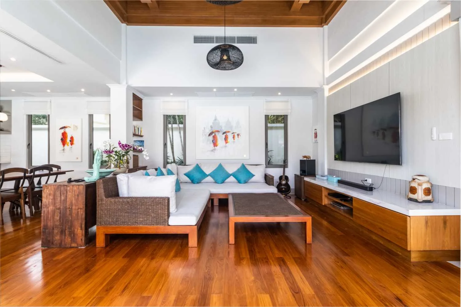 Property image - full photo 8