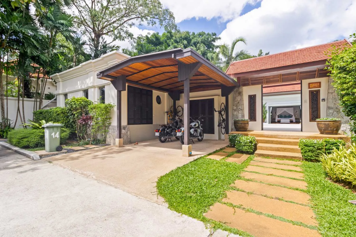 Property image - full photo 39
