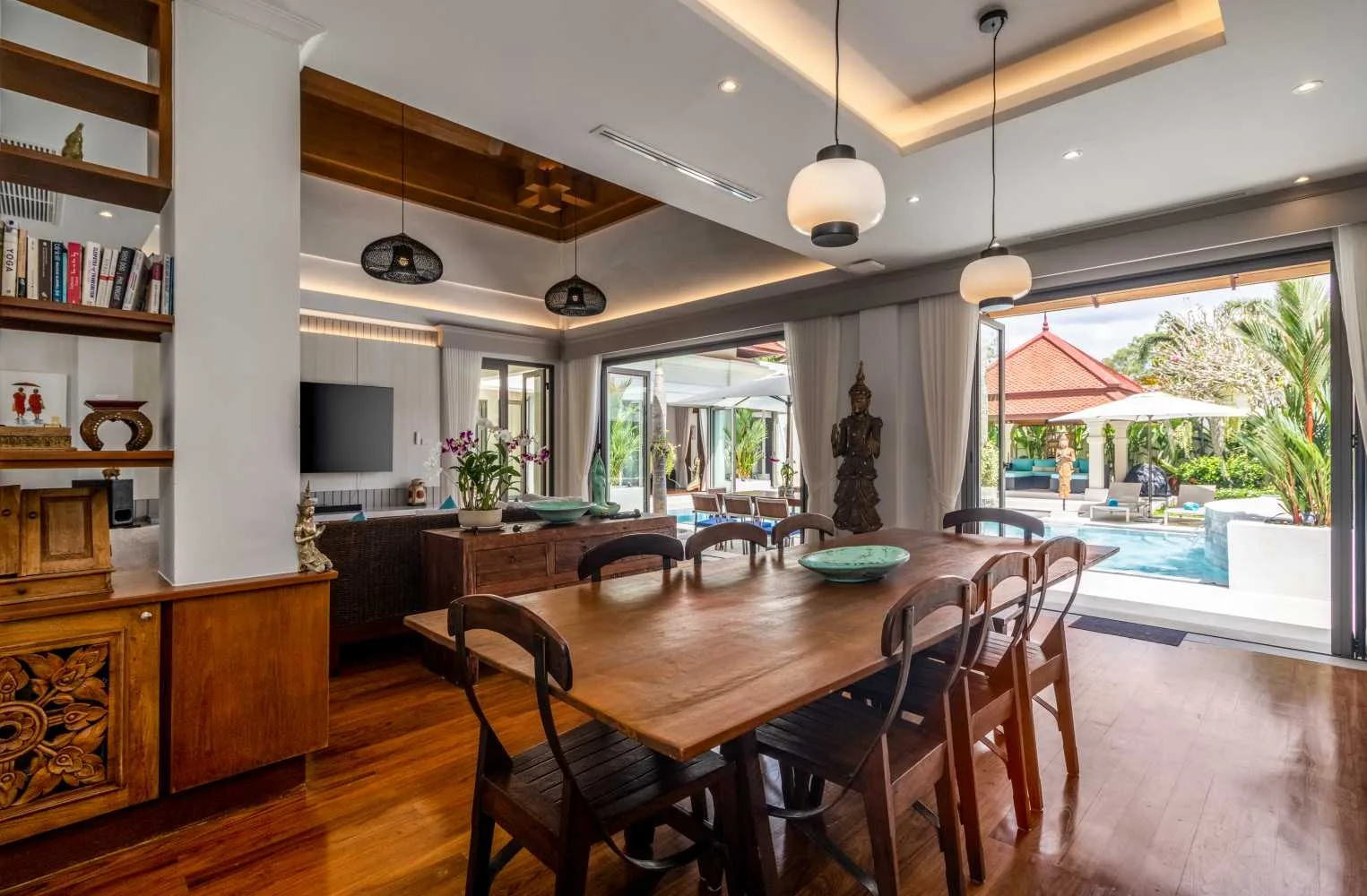 Property image - full photo 59