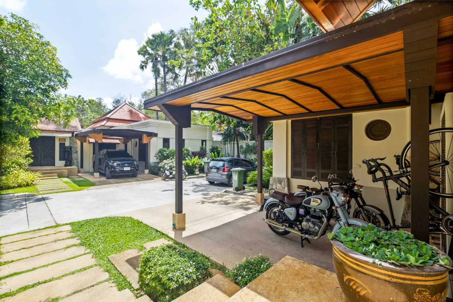 Property image - full photo 56