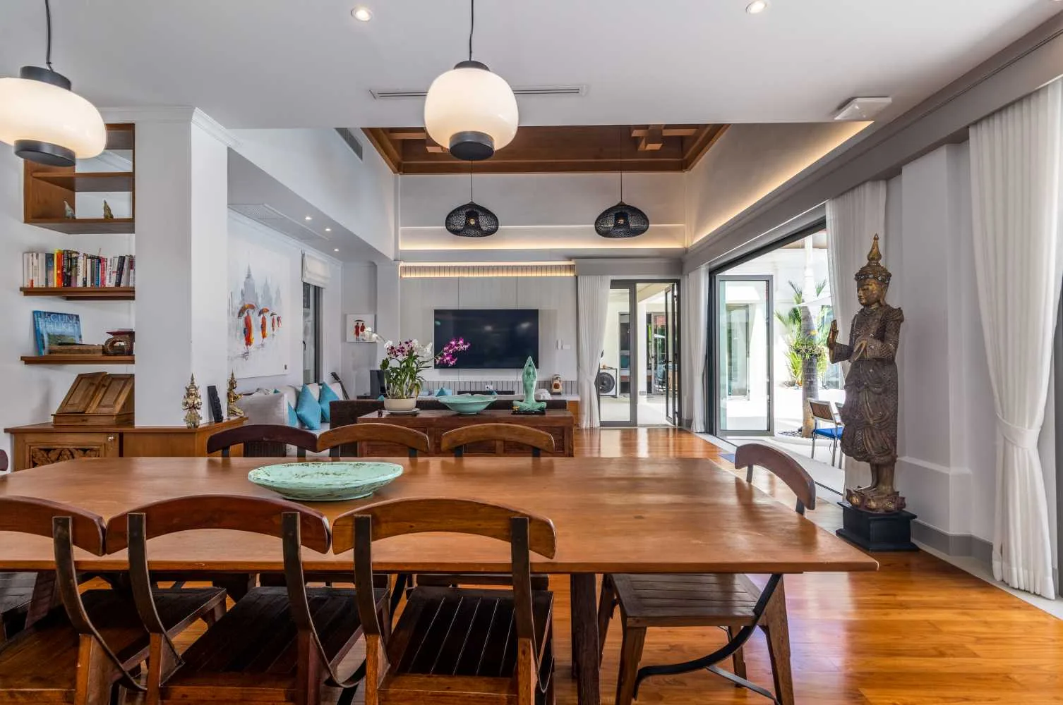 Property image - full photo 57