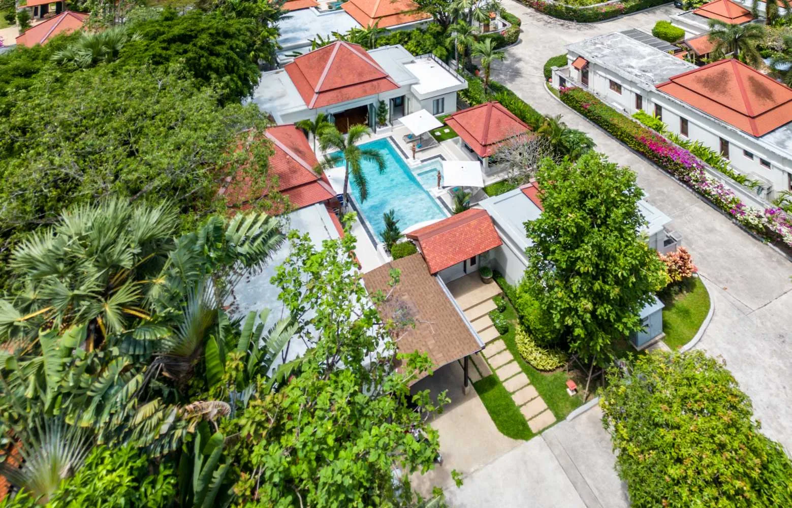 Property image - full photo 83