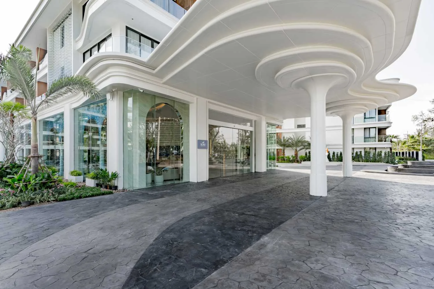 Property image - full photo 15