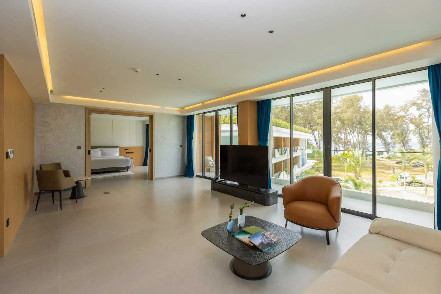 Property image - full photo 1