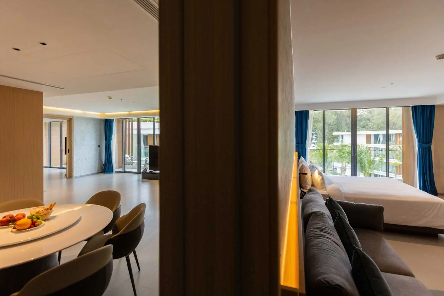 Property image - full photo 10